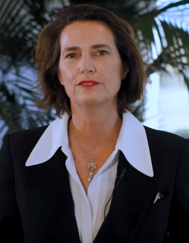 Photo de Laure, pharmacien logistique dépositaire